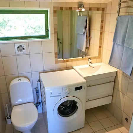 Perfect Location For Couples And Small Families *