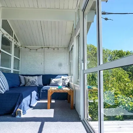 Semesterbostad Perfect Location For Couples And Small Families *