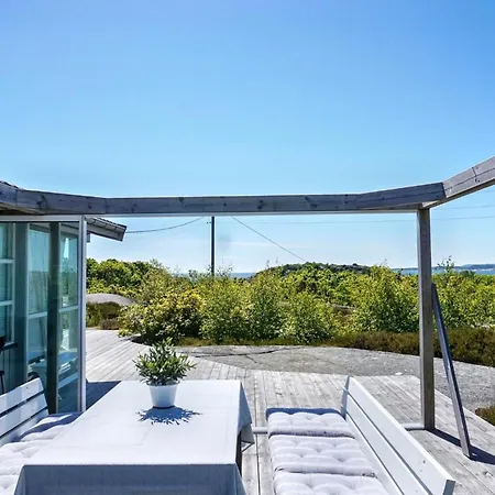 Perfect Location For Couples And Small Families *